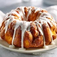 Easy Monkey Bread with Canned Biscuits