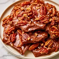 Pecan Christmas Crack with Toasted Pecans
